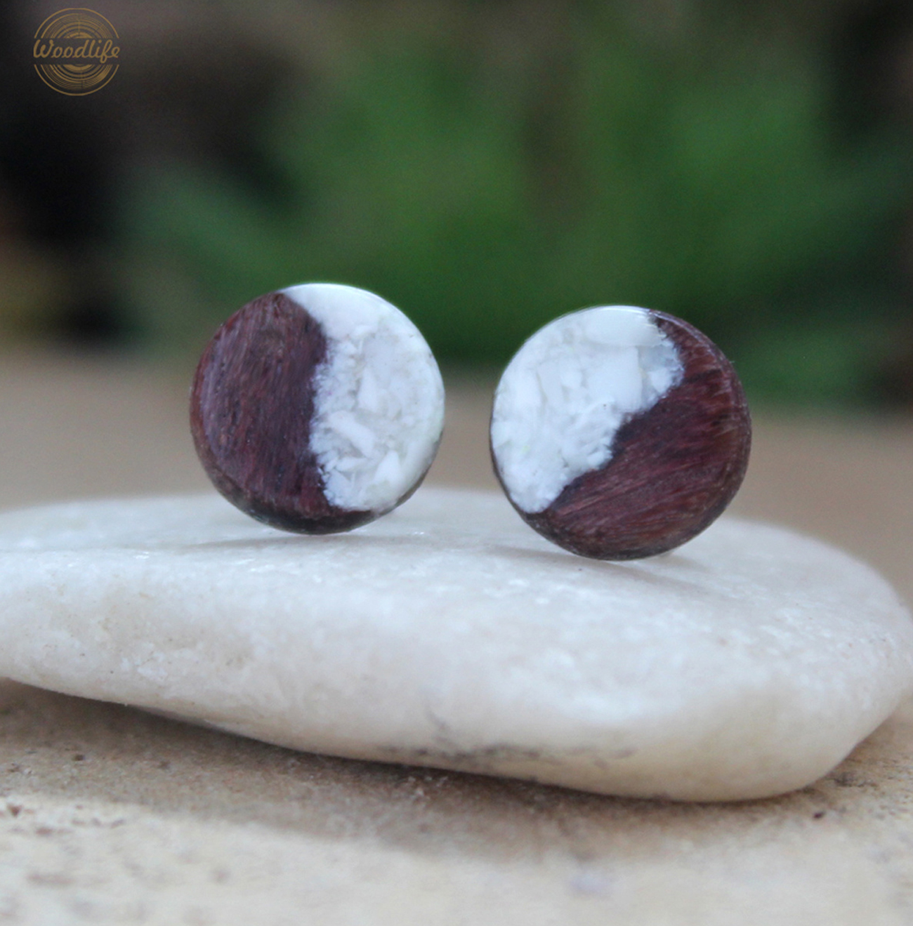 Náušnice s magnezitem a amaranthu 