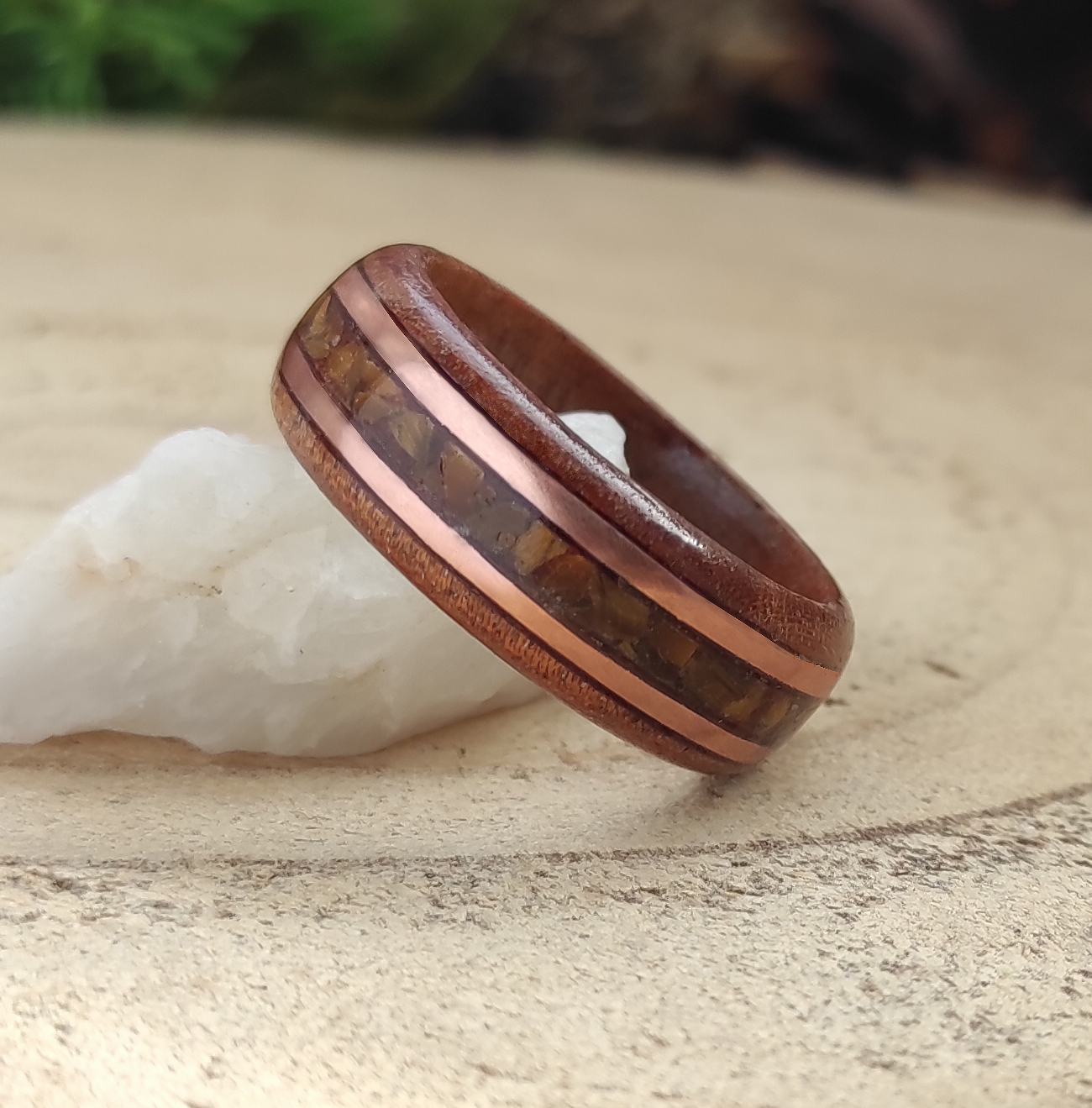 Jatoba prsten s tygřím okem a mědí