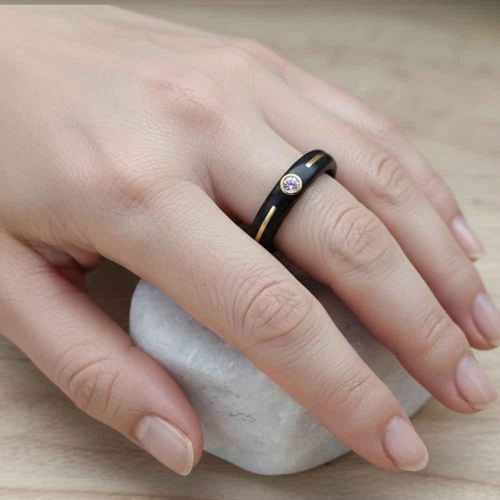 Ebenový prsten se Swarovski a 14K zlatem