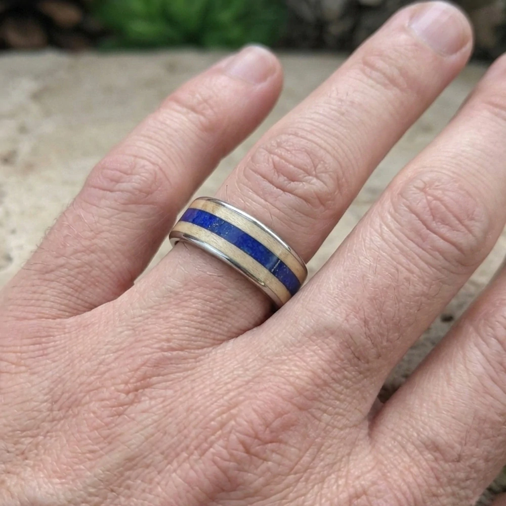 Snubní ocelové prsteny s břízou a lapis-lazuli