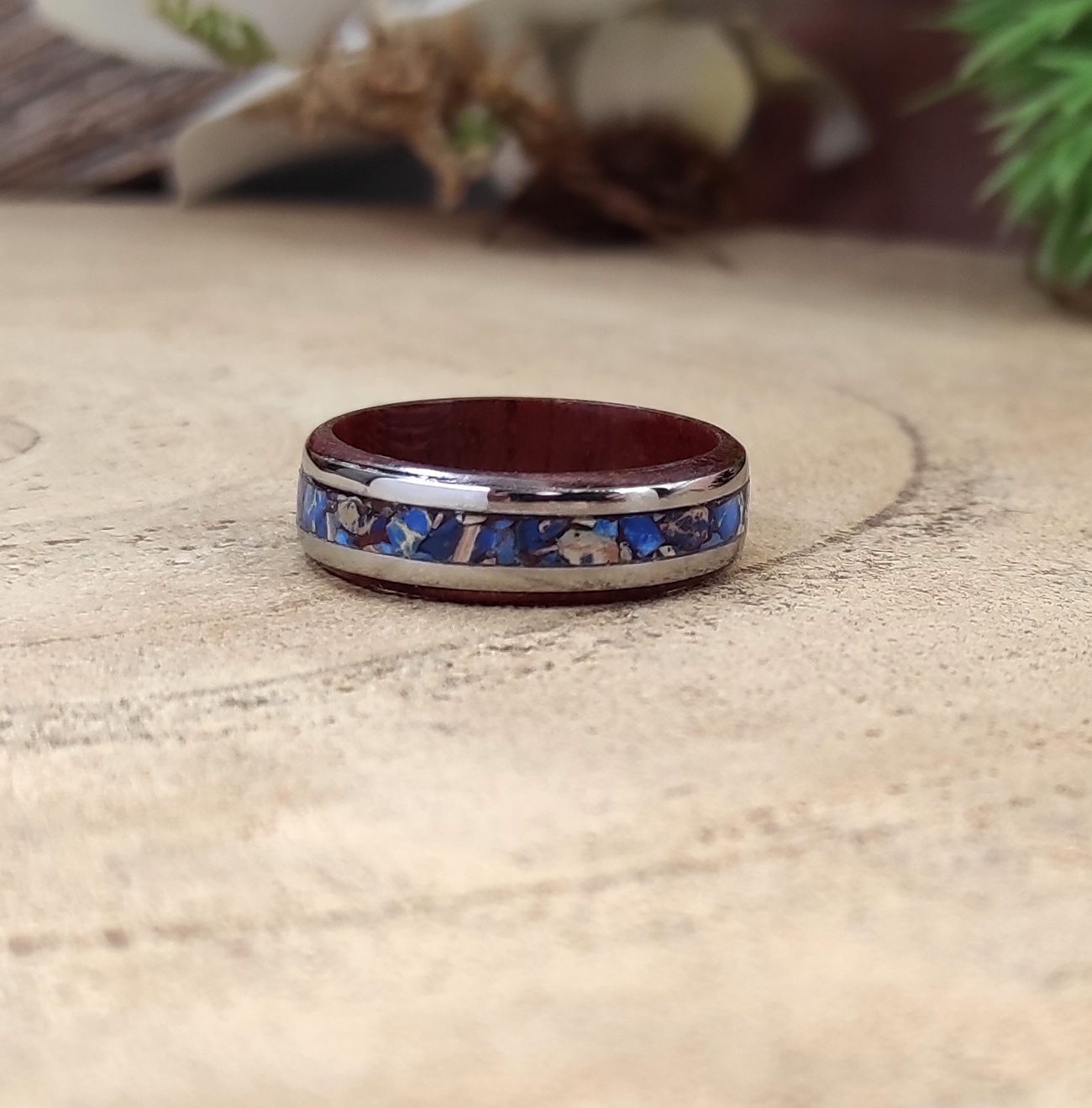 Prsten z bubingy, ocele a jaspisu