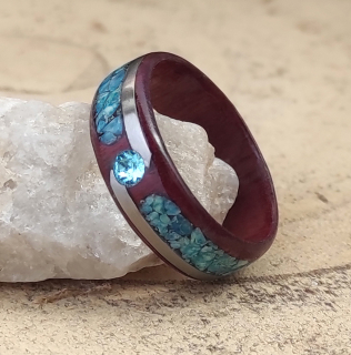 Amaranthový prsten s jadeitem a swarovski