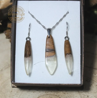 Dřevěný set s magnezitem a pryskyřicí