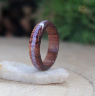 Přírodní prsten z bubingy a čaroitu 