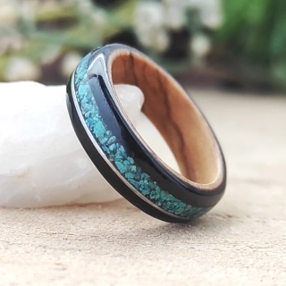 Prsten z ebenu, olivy a chryzokolu