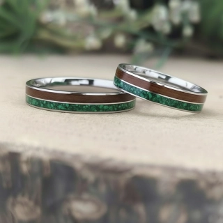 Snubní ocelové prsteny s ořechem a malachitem
